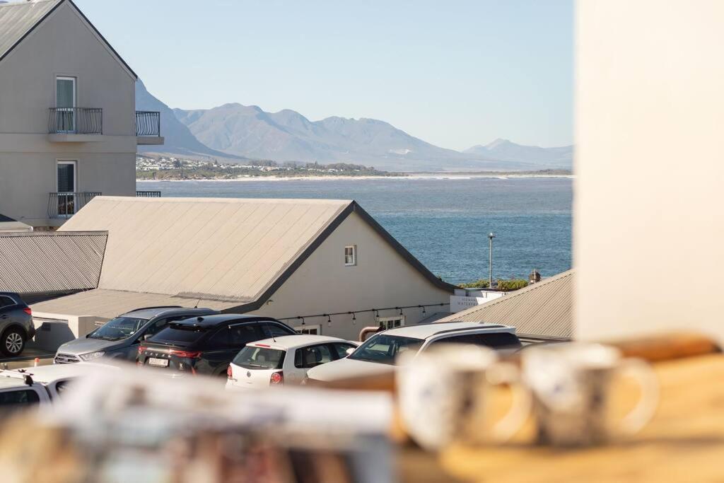 Hermanus Waterfront, Sea View Apartment With Balcony 外观 照片